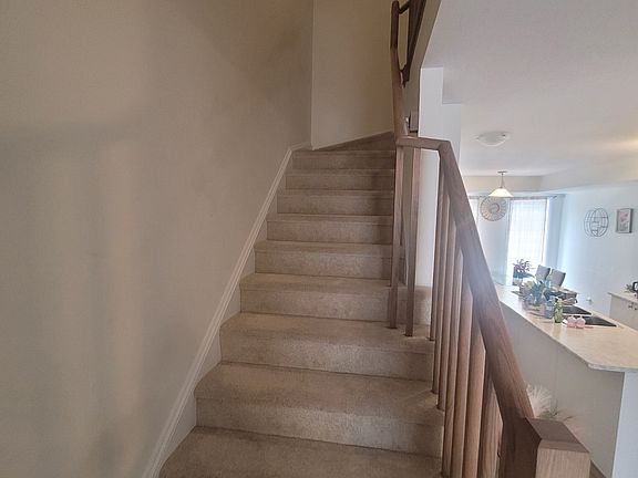 5th image of 389 Conklin Rd #28