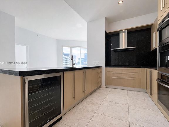 4th image of 900 Brickell Key Blvd APT 2405