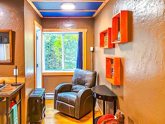 4th image of 2355 Aster Dr #3