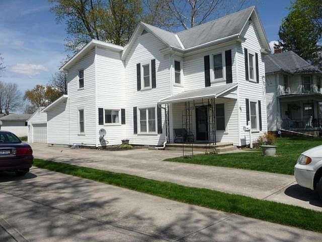 1st image of 65 E Lincoln Ave