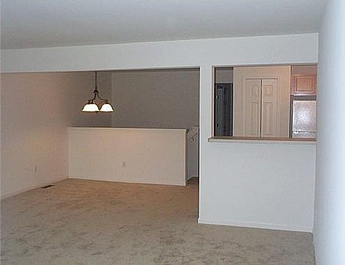 2nd image of 2914 Signature Blvd