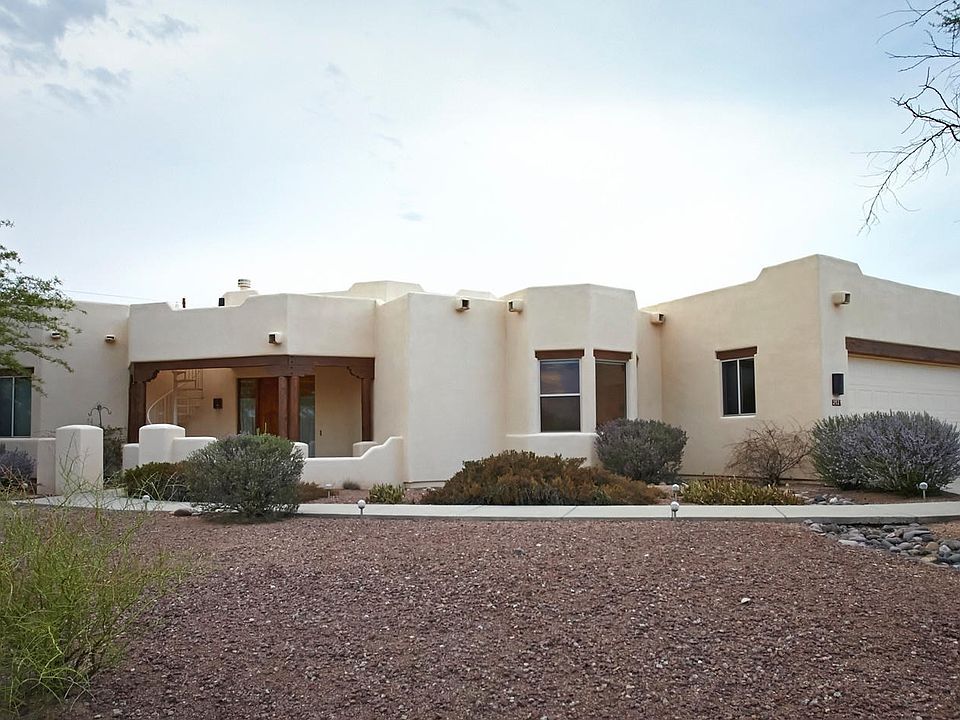 1st image of 2921 N Quiet Valley Dr