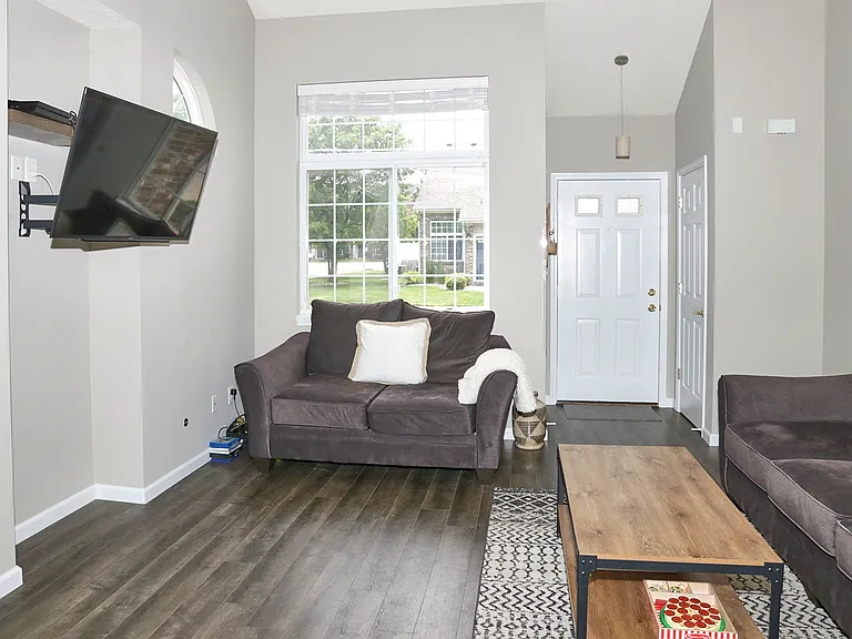 8362 Enclave Blvd — Photo 6