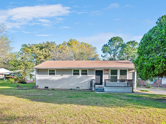 2nd image of 2314 Dandridge Dr