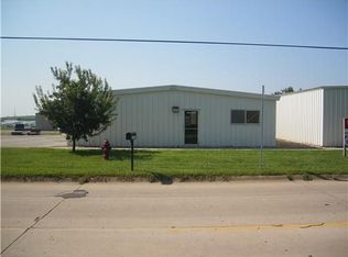 3303 3rd Ave #B, Marion, IA 52302