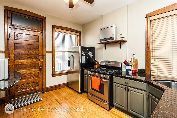 1st image of 3746 N Hermitage Ave #2
