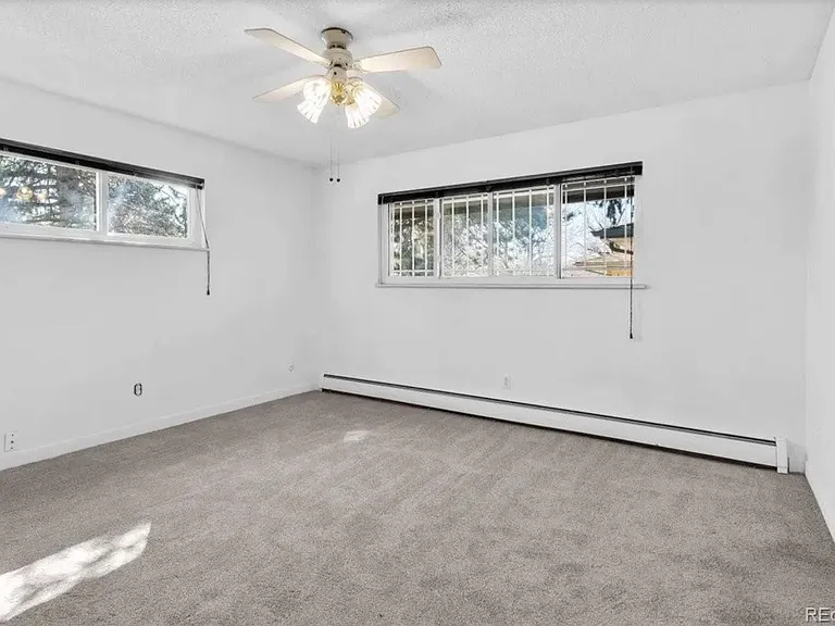 1685 S Kenton Way — Photo 12