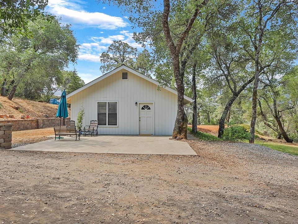 1st image of 1142 Graceland Pl