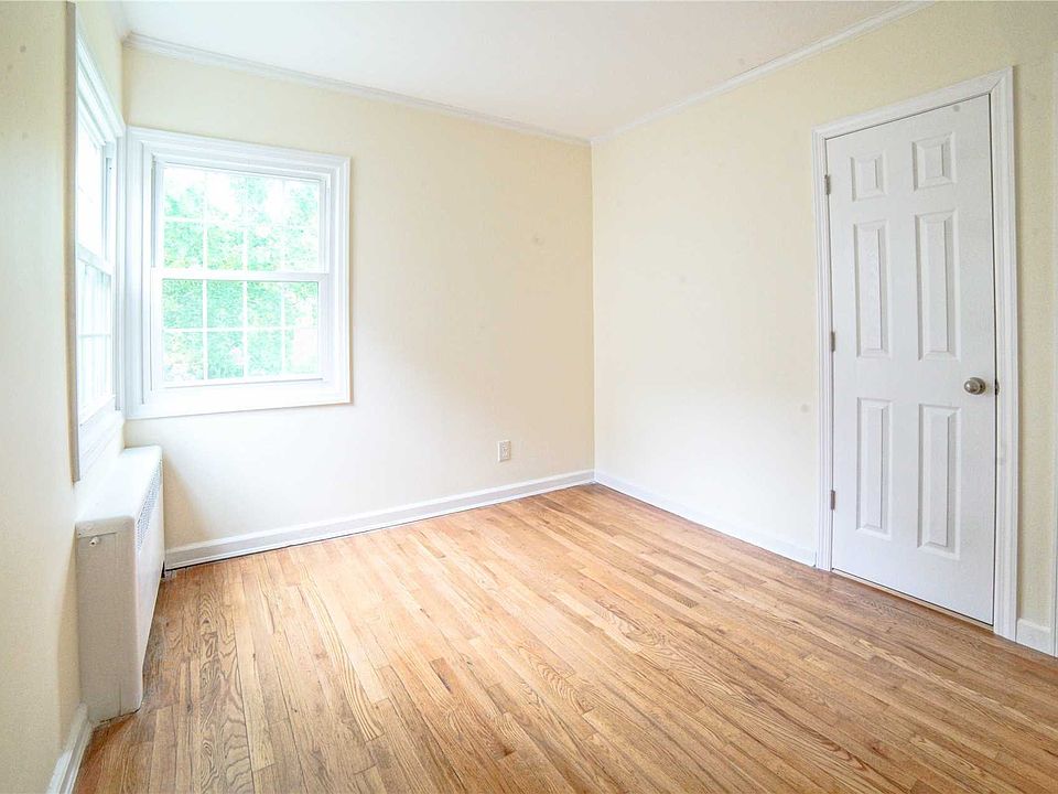 2nd image of 40 Shadyside Ave
