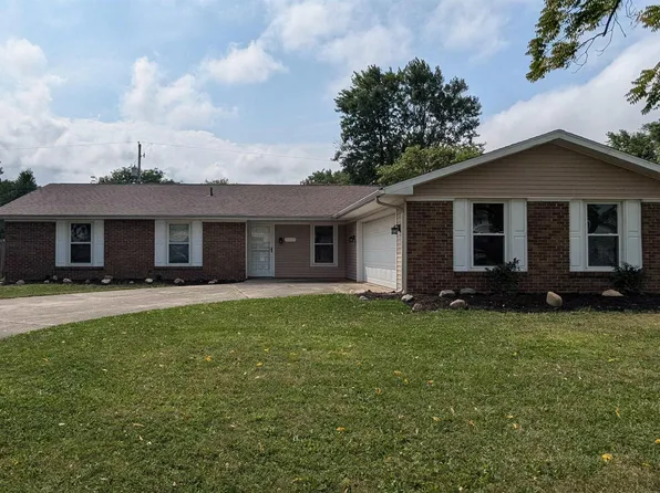 5318 Hewitt Ln, Fort Wayne, IN 46815