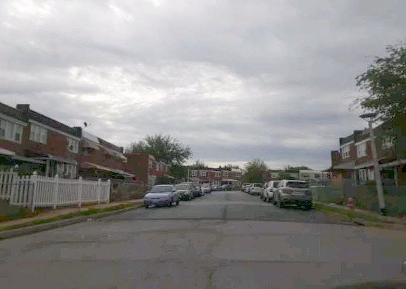 2nd image of 2643 Northshire Dr