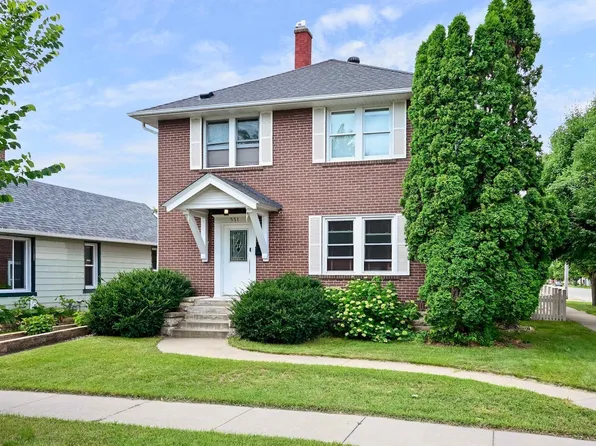 551 E 5th St, Winona, MN 55987