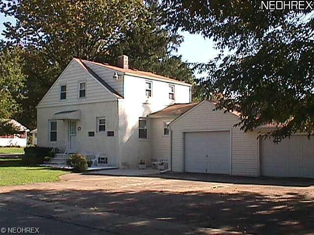 1st image of 1484 E 332nd St