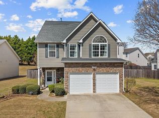 320 Blackwood Ln, Suwanee, GA 30024