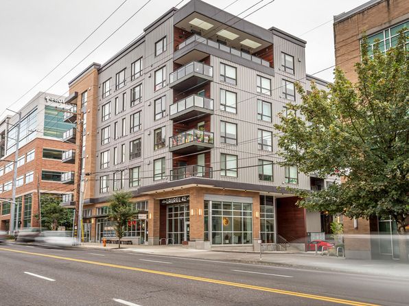 Laurel 42 | 4242 NE Halsey St, Portland, OR