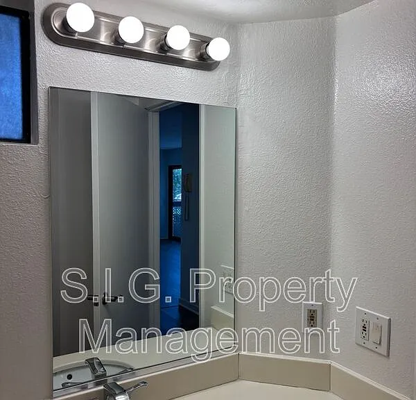 627 Orange Grove Ave #1 — Photo 10