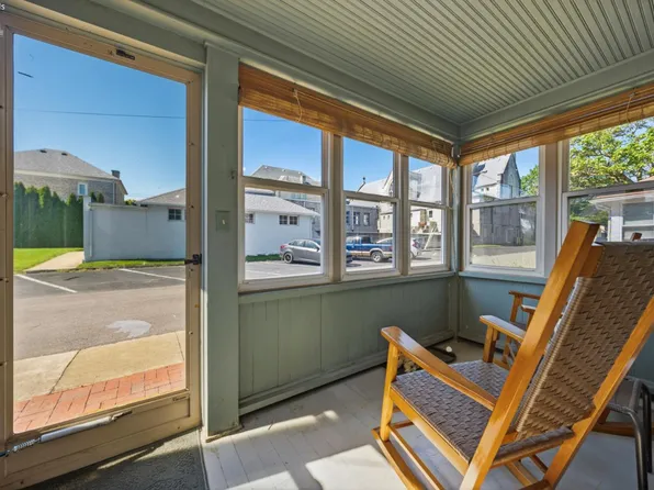 806 Church St, Lakeside Marblehead, OH 43440