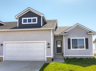 8986 Mockingbird Dr, West Des Moines, IA 50266