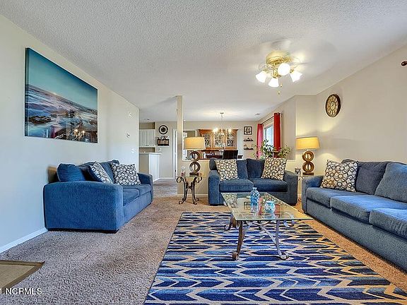 4th image of 4154 Breezewood Dr APT 102