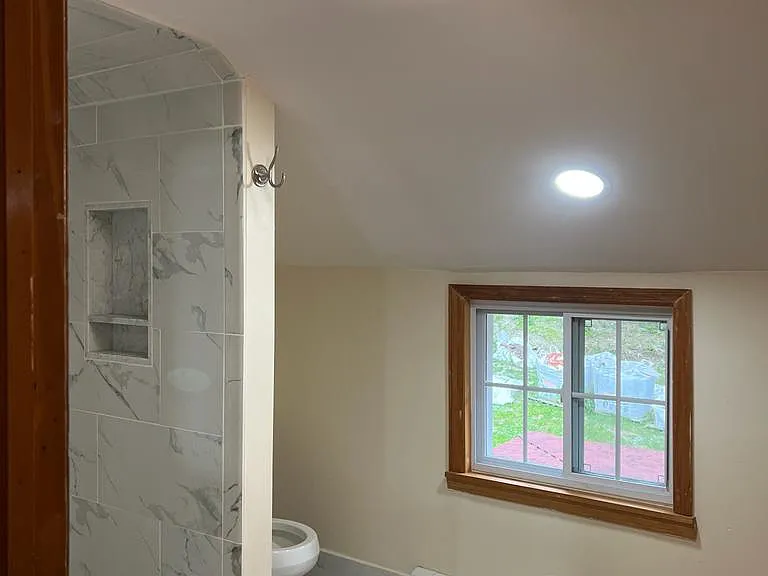 16 Louisa St — Photo 8