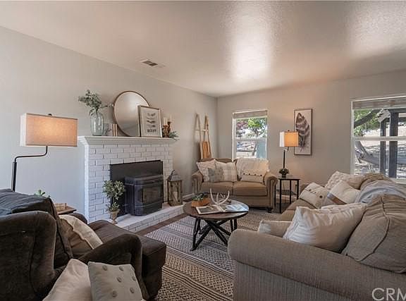 4th image of 5891 Lone Pine Pl