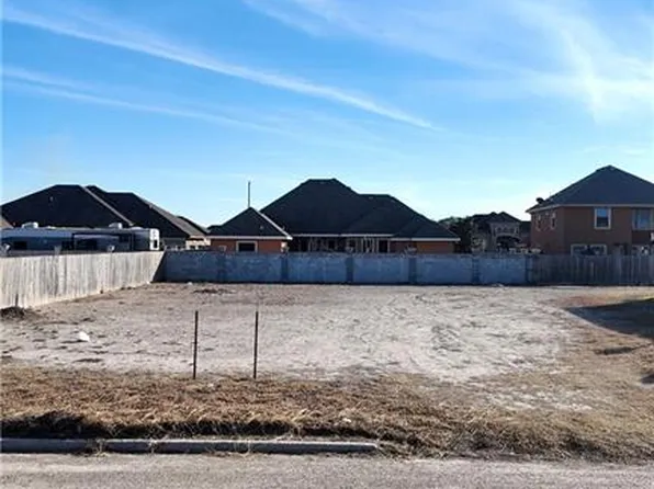 404 River Crest St, Rio Grande City, TX 78582