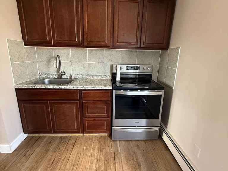 23 Magro Dr — Photo 6