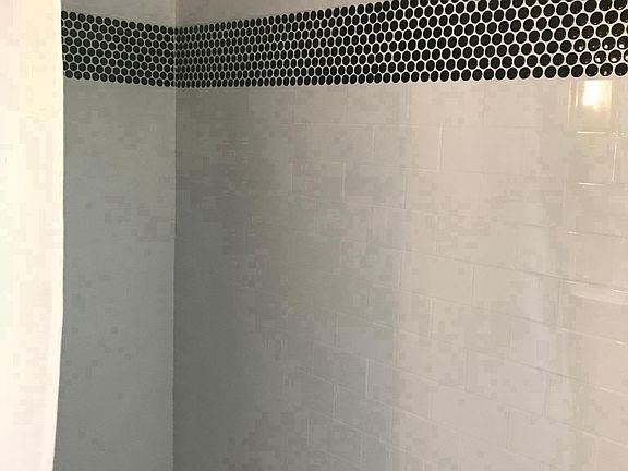  Main floor shower. 