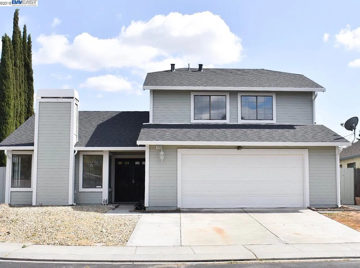 1544 Pete Ct photo 1
