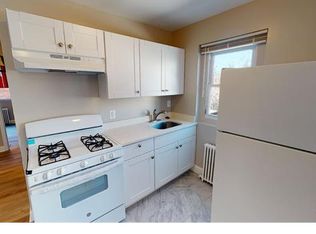 950 Southern Ave SE #302, Washington, DC 20032