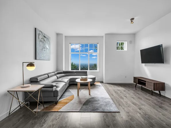 1320 Riley St #80, Coquitlam, BC V3E 0J4