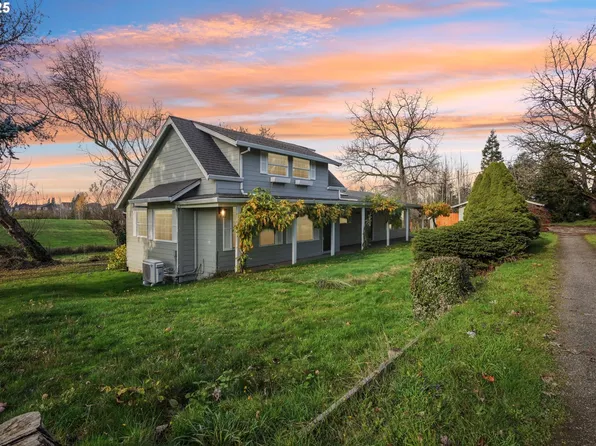 3718 Pioneer St, Ridgefield, WA 98642