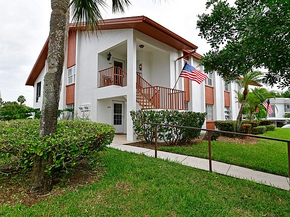 4th image of 4876 Independence Dr