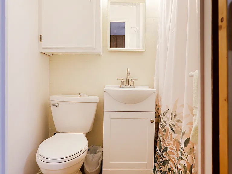 7037 Lilly Rd — Photo 8