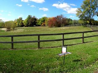 2812 S Lobb Cemetery Rd, Blue Springs, MO 64015