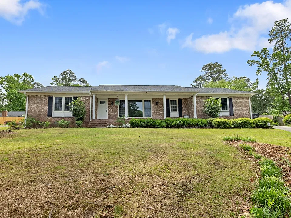 2924 Westchester Dr