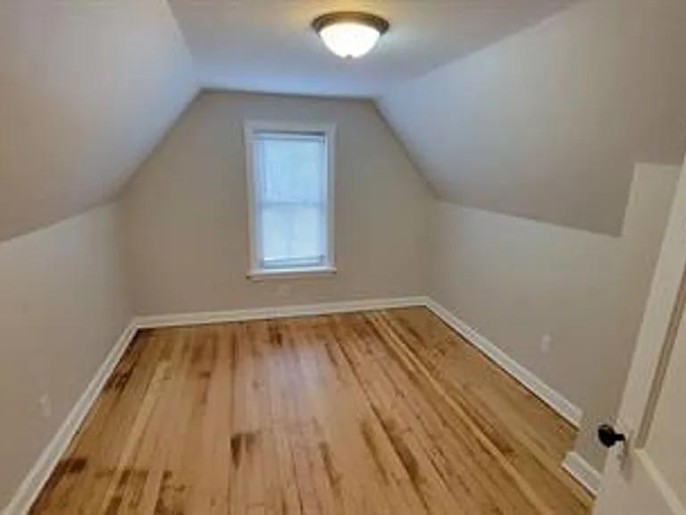 1316 Baxter Ave — Photo 25