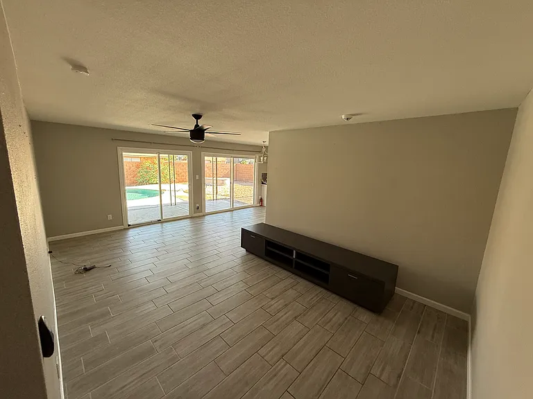 12401 N Columbine Dr — Photo 6