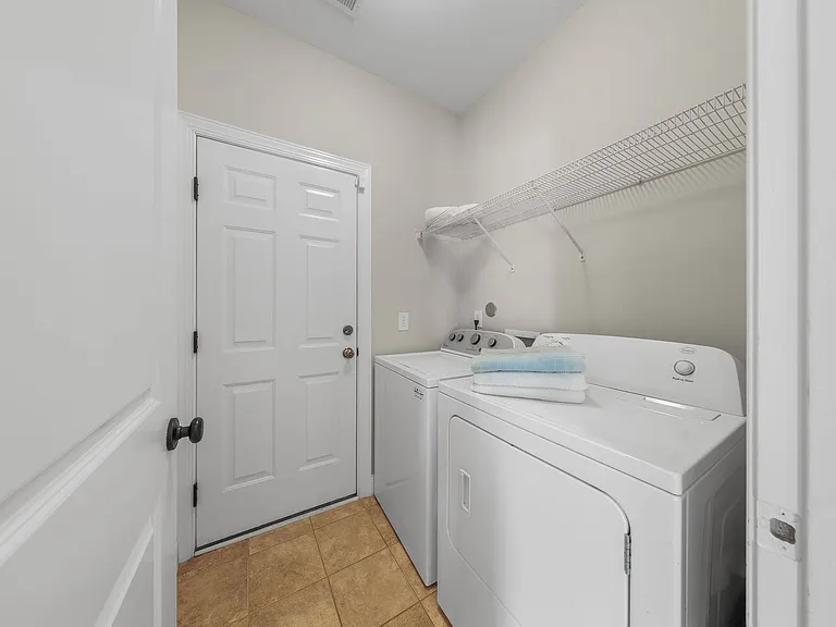 2202 E Oak Bridge Way — Photo 42