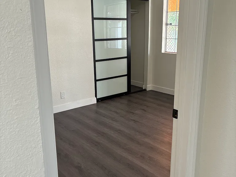 5928 N Orangecrest Ave — Photo 23