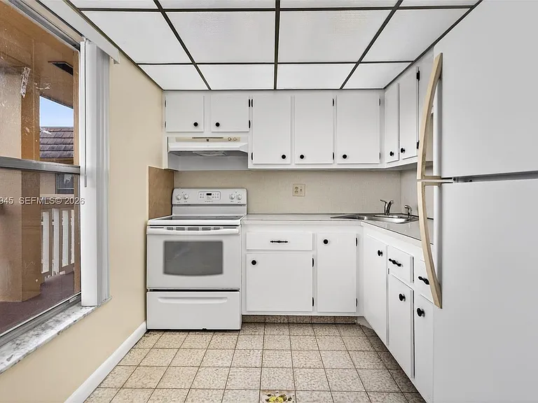 6070 NW 64th Ave #308 — Photo 9