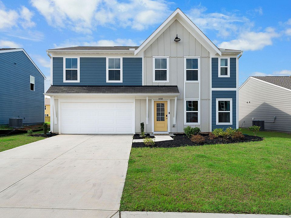 1st image of 1010 Blossom Ln