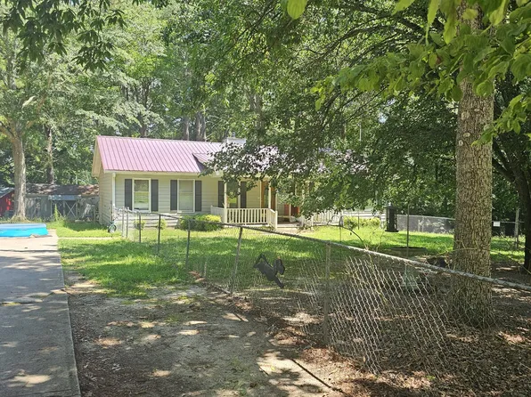 921 Hightower Trl, Oxford, GA 30054