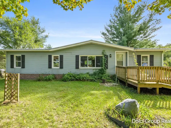1420 N Stone Rd, Hesperia, MI 49421