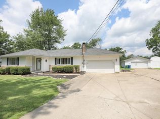 1371 Ohltown McDonald Rd, Mineral Ridge, OH 44440