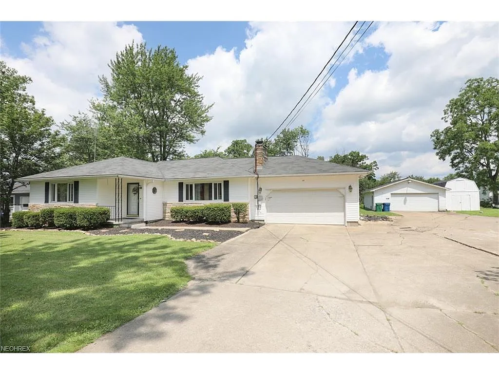 1371 Ohltown McDonald Rd photo 1