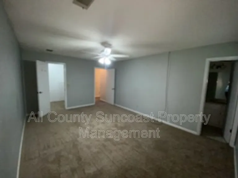 105 Whisper Ct — Photo 9