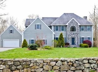15 Benjamin Tripp Rd, Westport, MA 02790