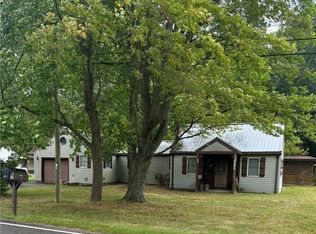 4068 Herner County Line Rd, Southington, OH 44470