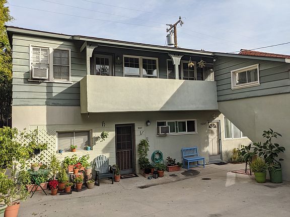 2nd image of 922 1/2 Hilldale Ave